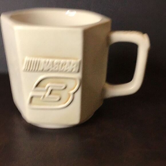 Vintage 50th anniversary 3-D Dale Earnhardt mug - Picture 3 of 5